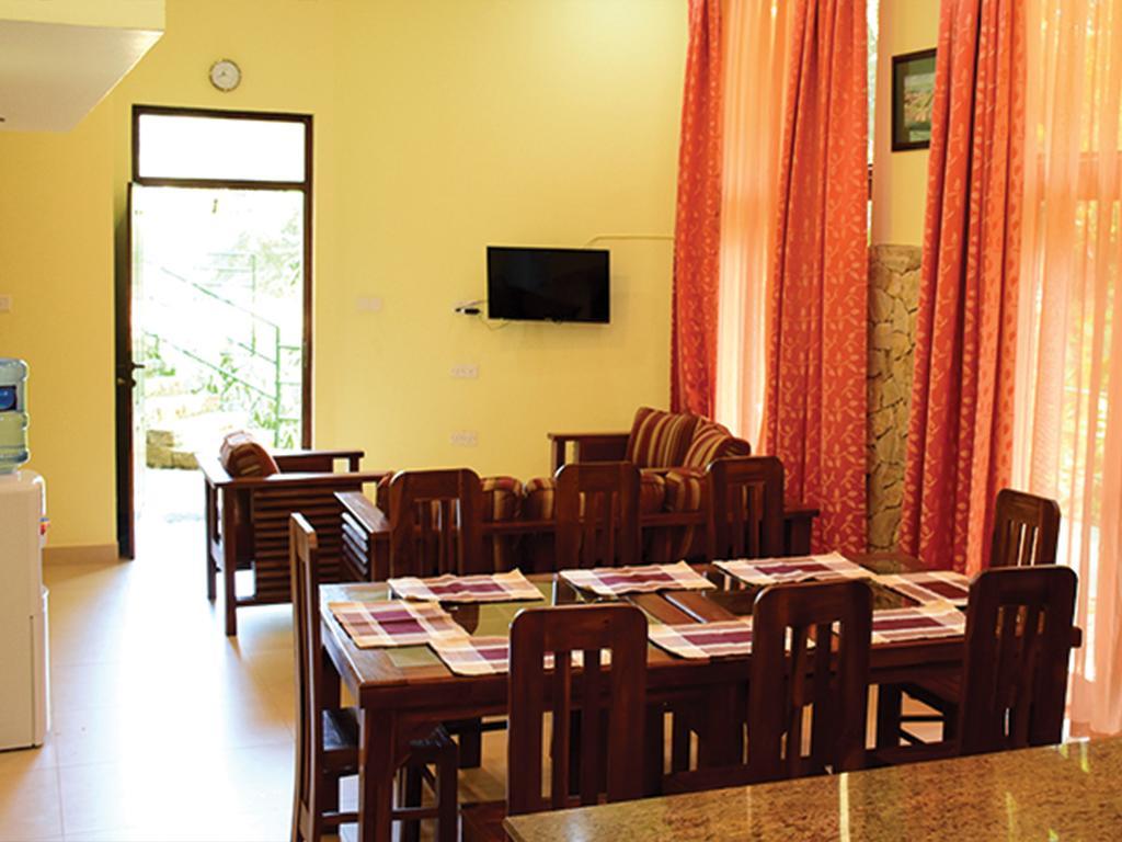 Aronka Homestay Kandy Esterno foto