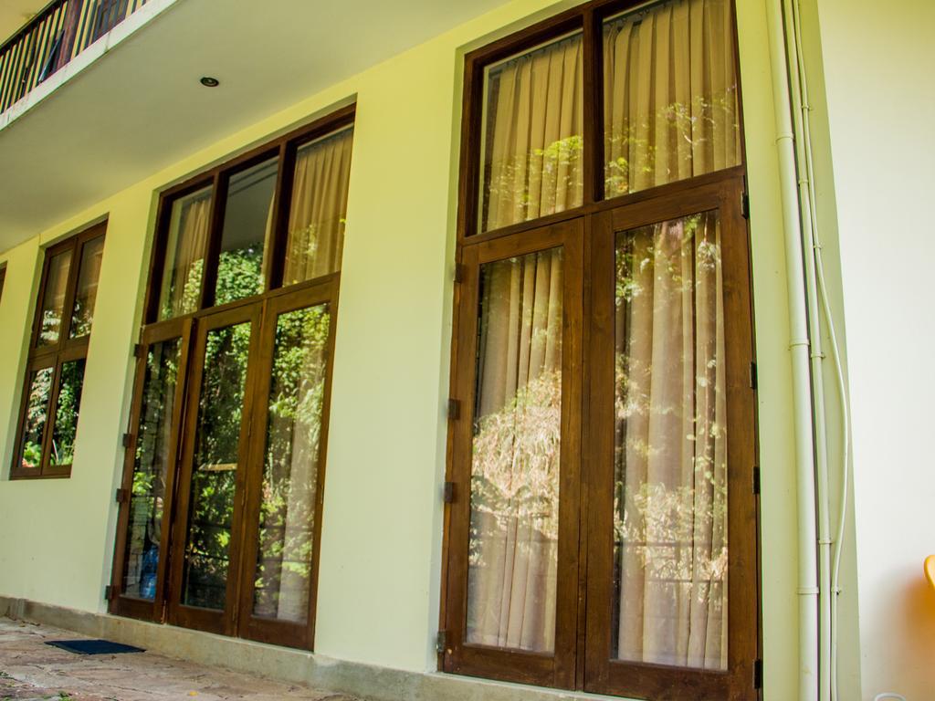 Aronka Homestay Kandy Esterno foto