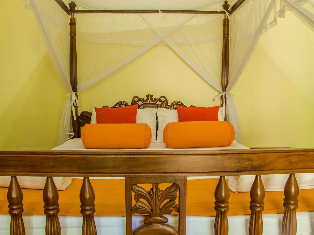Aronka Homestay Kandy Esterno foto